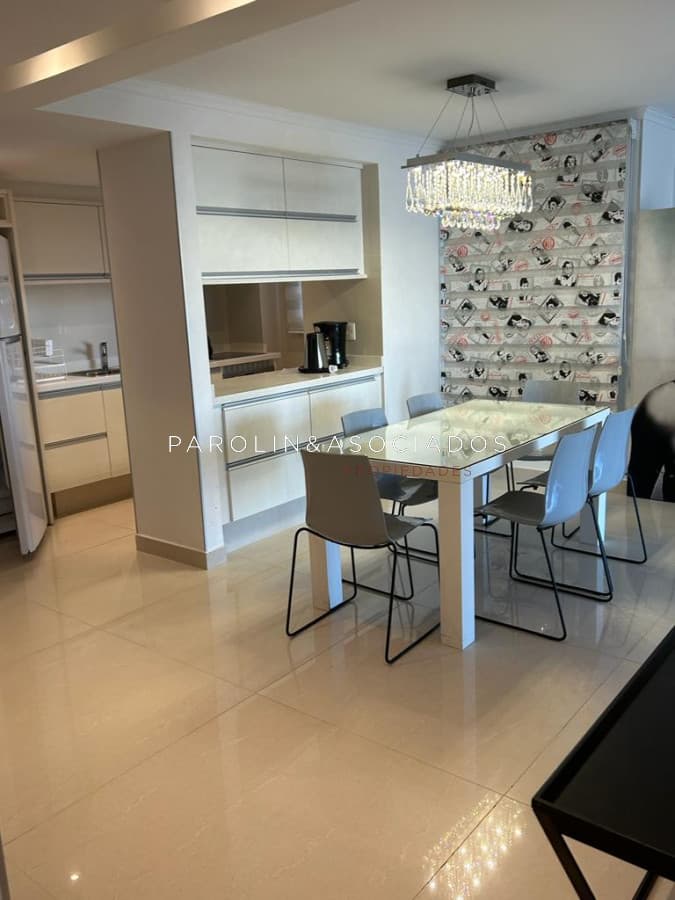 Apartamento en venta de 2 dormitorios en Miami Boulevard, Punta del Este.