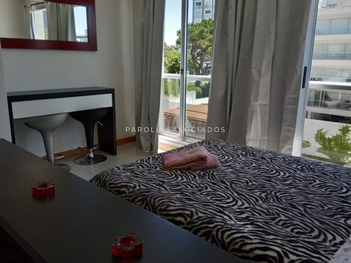 Monoambiente en venta en The Point Brava, Punta del Este.
