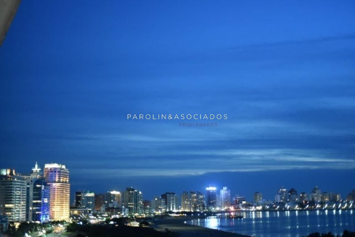 Apartamento en venta en Mansa - Punta del Este