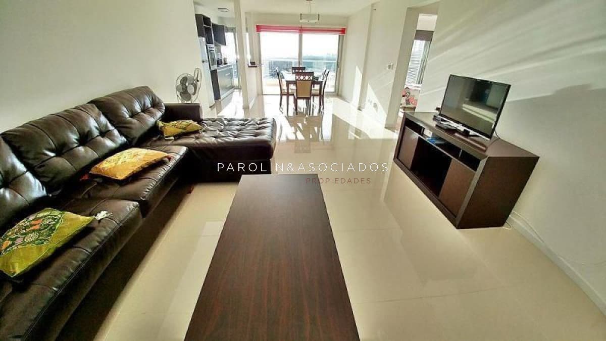 Apartamento en venta en Icon Brava tower, Punta del Este.