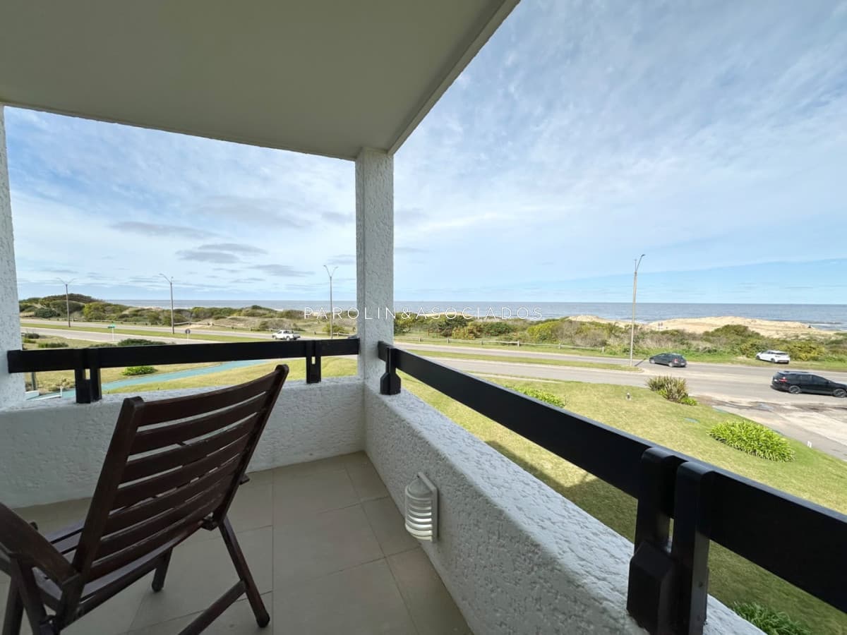 Departamento en Alquiler en Dunas del Golf, 3 Dormitorios. Playa Brava