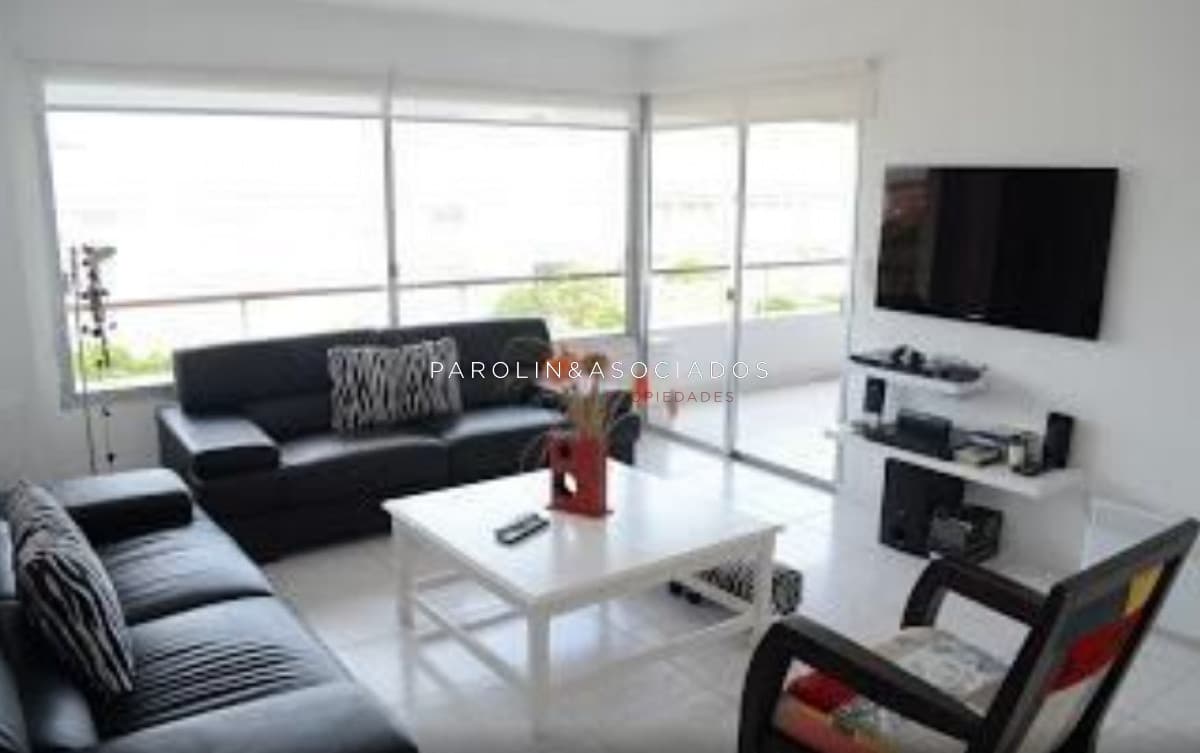 Apartamento en venta de 3 dormitorios en Esturión II Montoya, La barra
