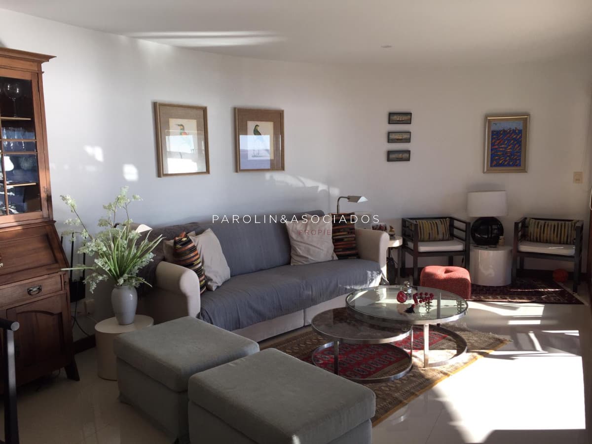 Apartamento en venta de 1 dormitorio en Punta del Este.