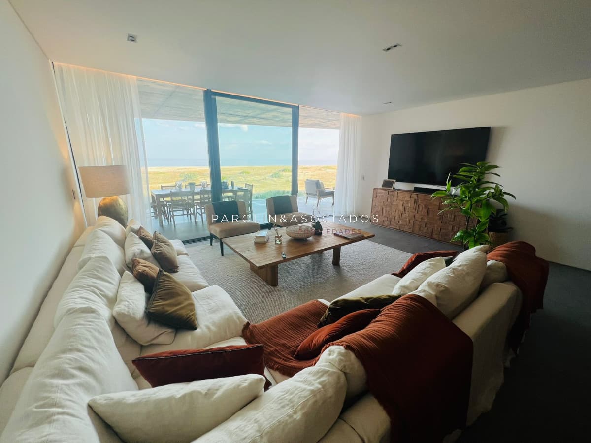 Apartamento de 3 Suites en venta The Colette, Punta del Este.