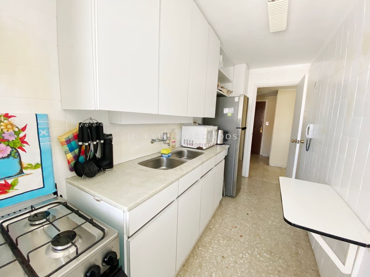 Apartamento en venta de 2 dormitorios en Península de Punta del Este.