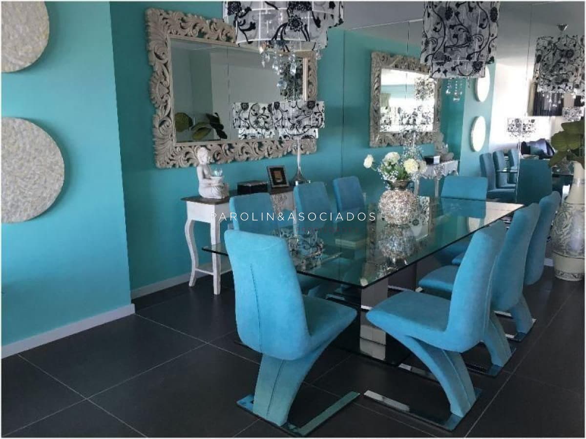 Apartamento en venta de 3 dormitorios en Bonaire, Punta del Este.