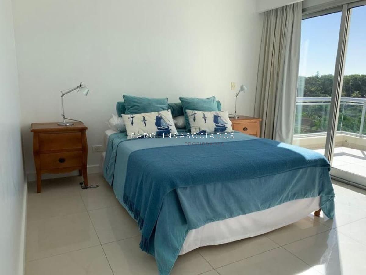 Apartamento en venta de 3 dormitorios en Terrazas de Villa Brava, Punta del Este.