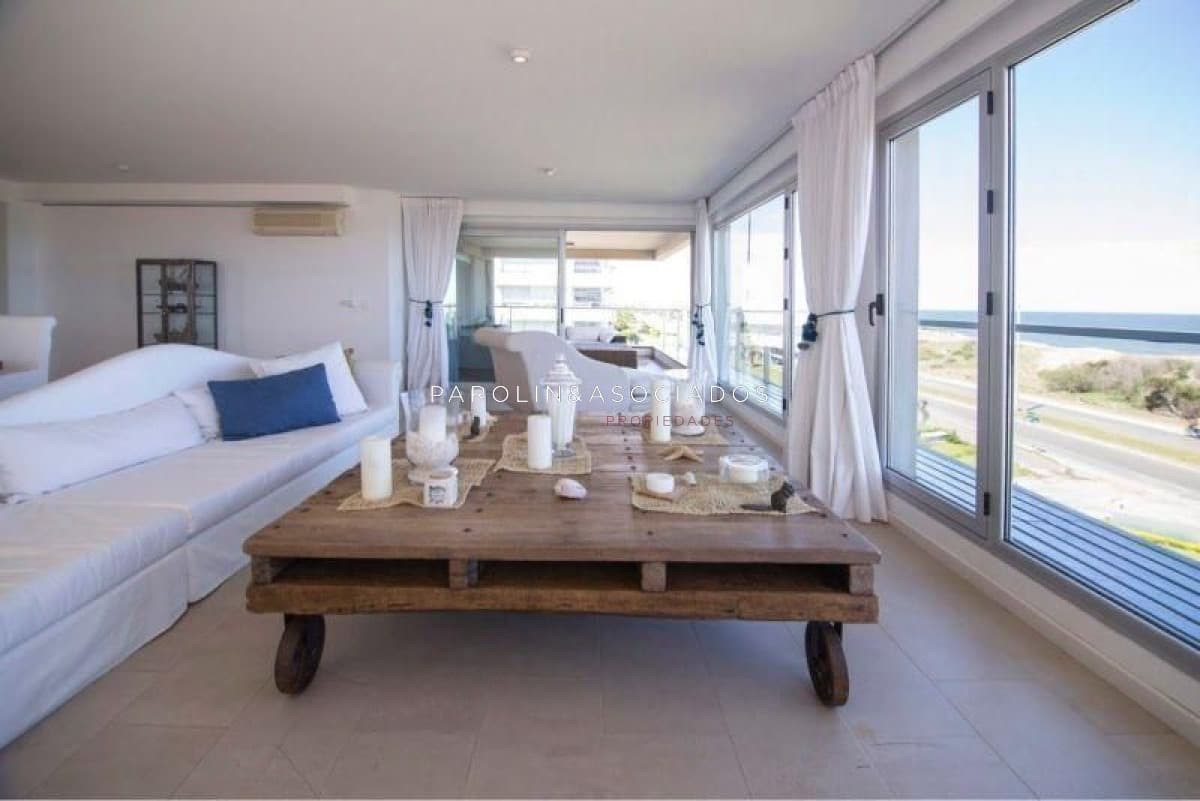 Apartamento en venta de 3 dormitorios en Terrazas de Villa Brava, Punta del Este.