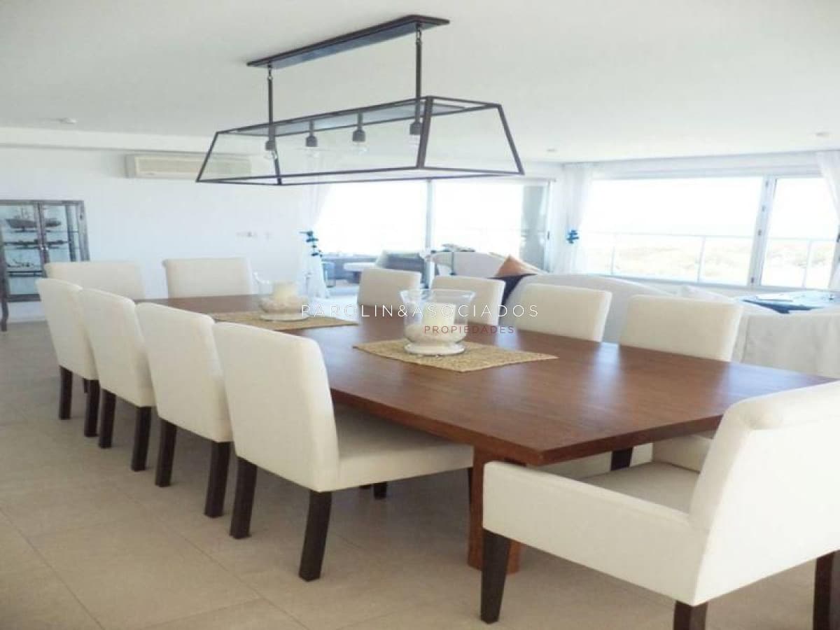 Apartamento en venta de 3 dormitorios en Terrazas de Villa Brava, Punta del Este.