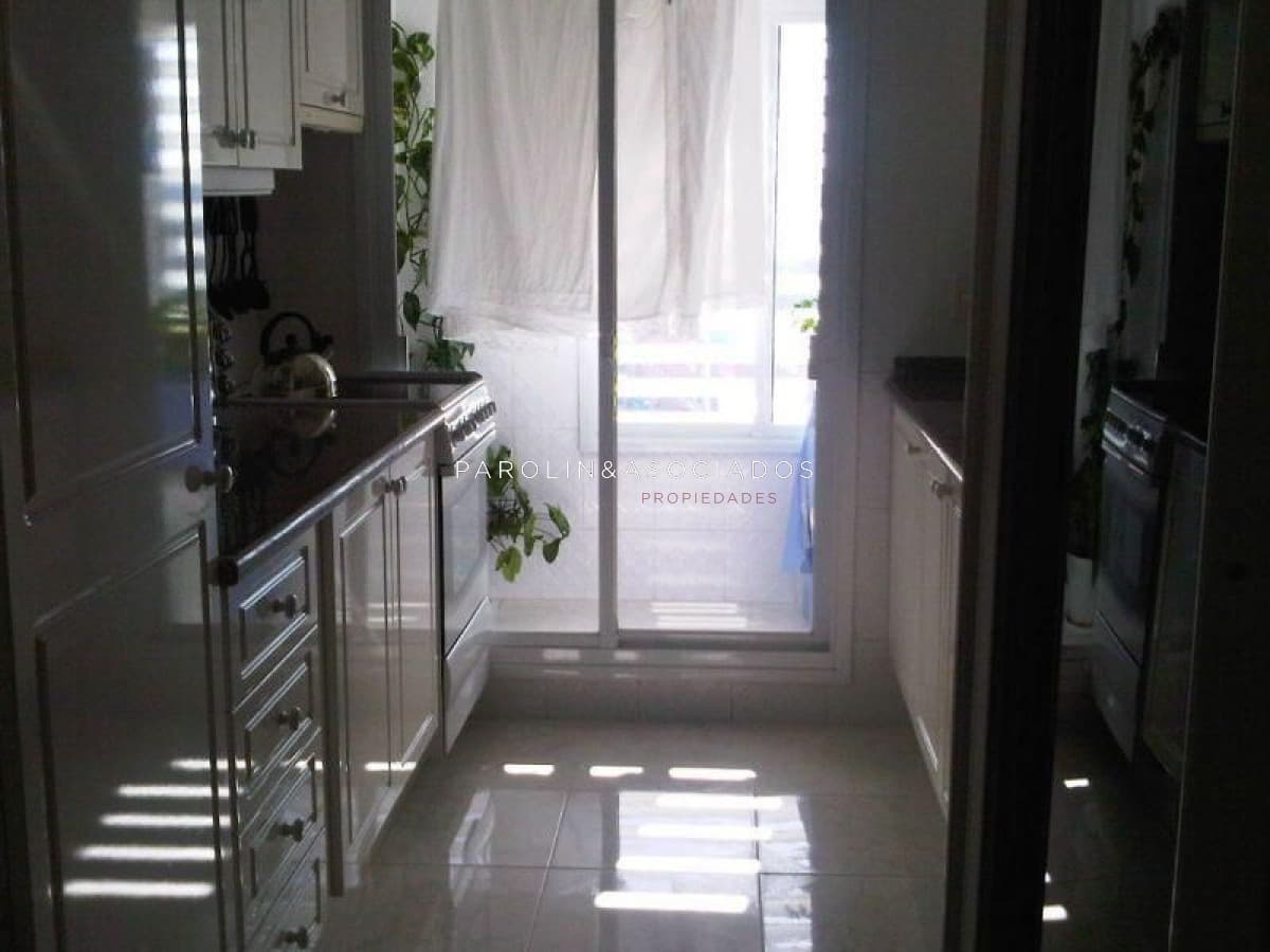 Apartamento de 3 dormitorios en Coral Tower, Mansa, Punta del Este.