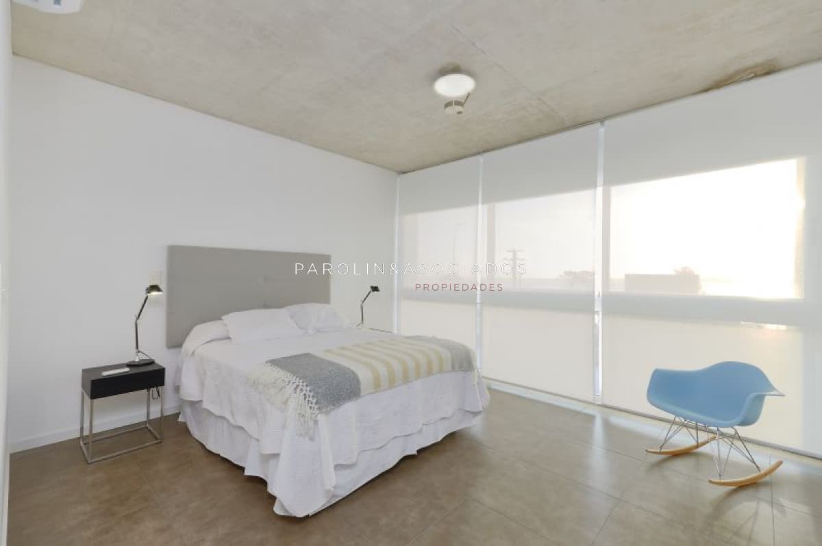 Apartamento de 1 dormitorio en venta en Punta del Este.