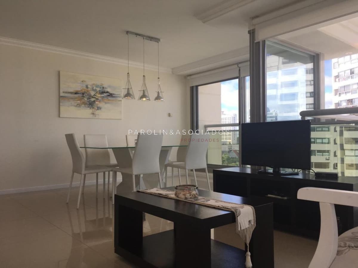 Apartamento en venta en Torre Imperiale III, Punta del Este.