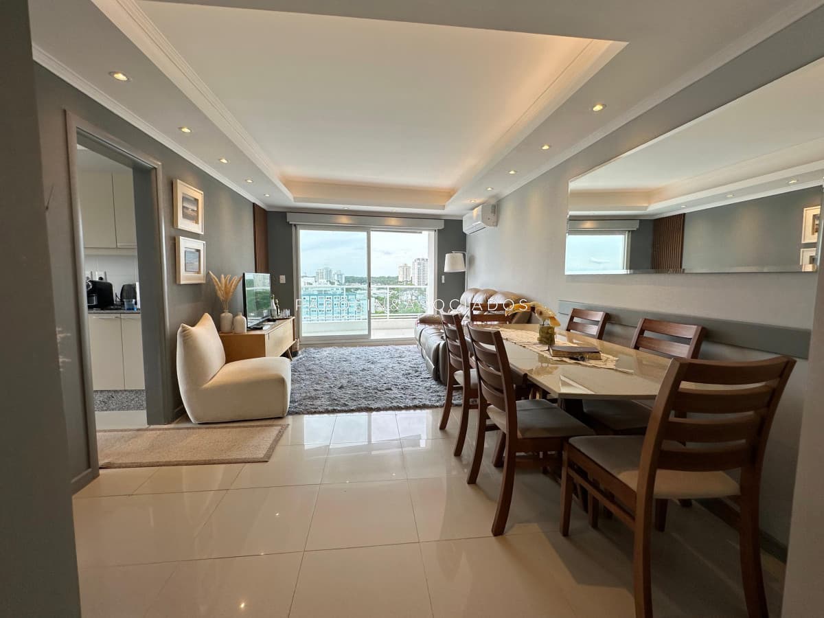 Penthouse en Venta de 3 Dormitorios en Punta del Este