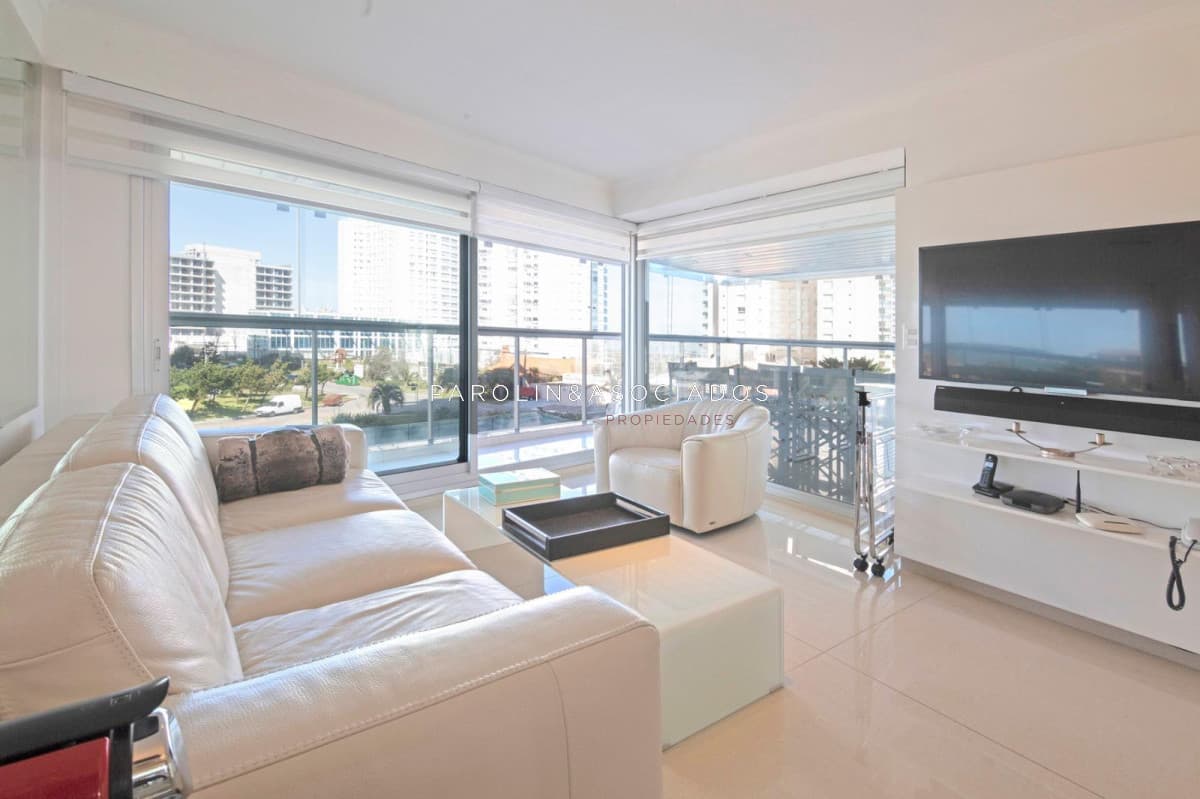 Apartamento en venta de 2 dormitorios en Miami Boulevard I, Punta del Este
