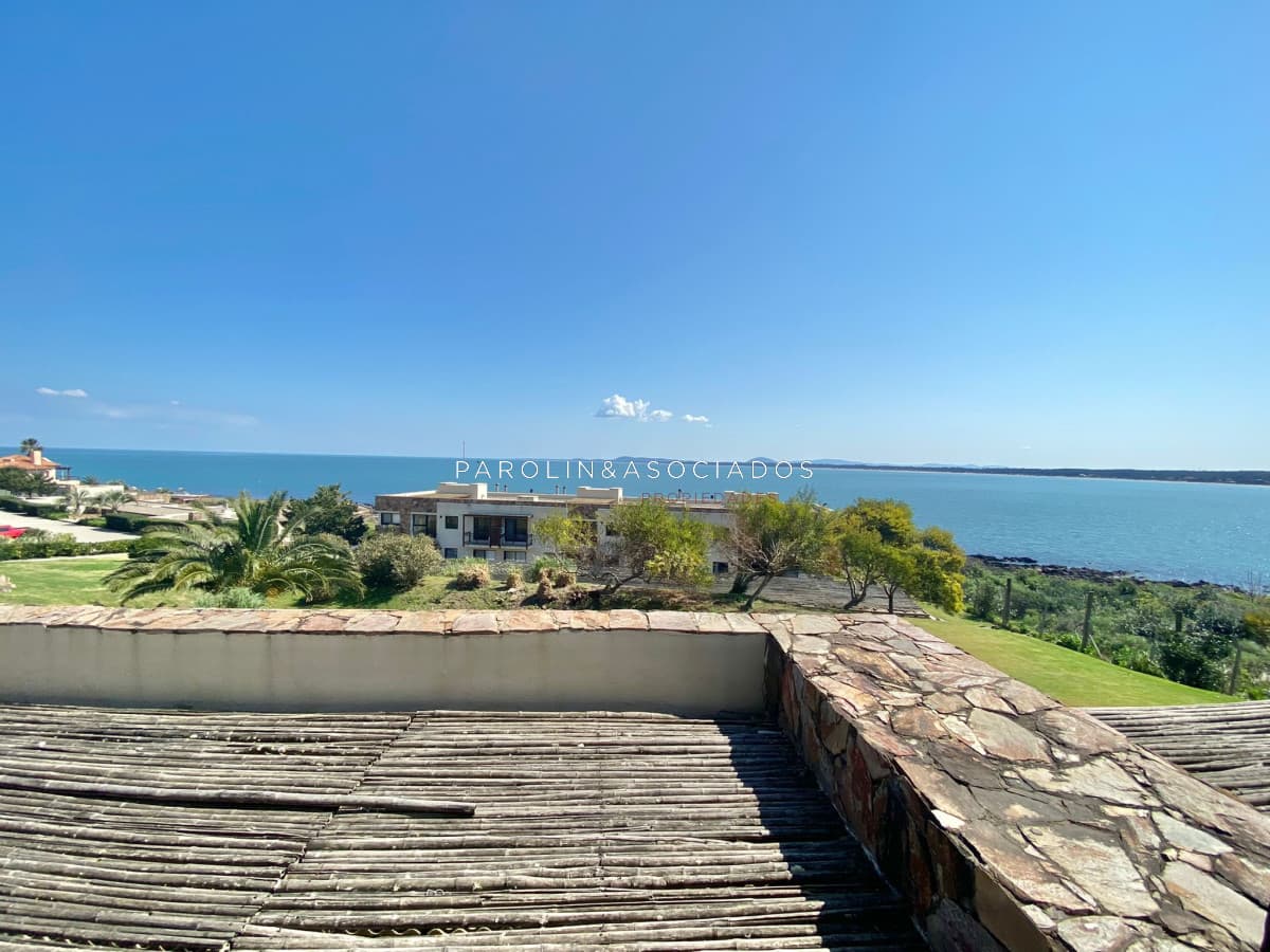 Apartamento en venta de 3 dormitorios en Quartier, Punta del Este.