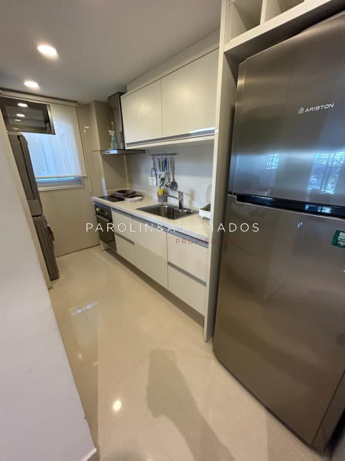 Apartamento de 2 dormitorio en venta en Miami Boulevard Torre I, Punta del Este.