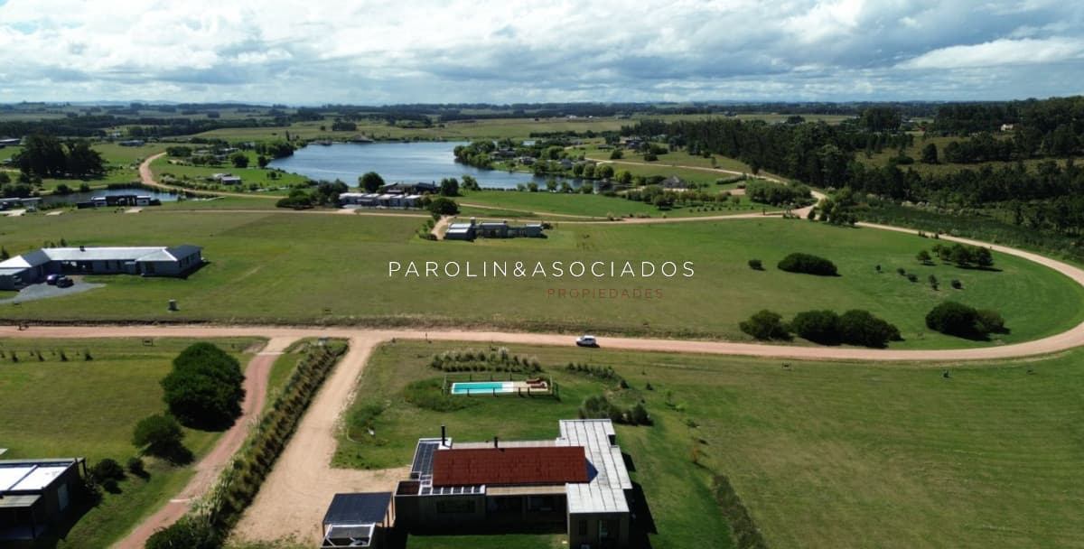 Casa en Venta de 4 Dormitorios en Pueblo Mio, Punta del Este