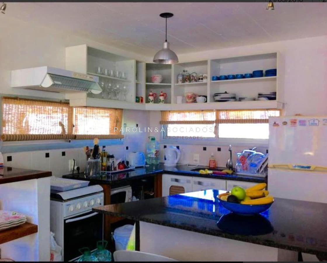 Casa en venta de 3 dormitorios en Montoya, Punta del Este.