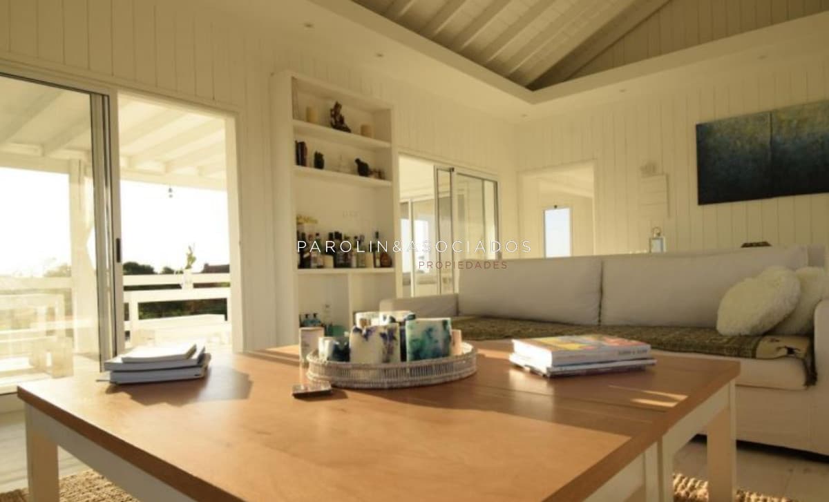 Casa en Venta de 3 Dormitorios en La Juanita, José Ignacio