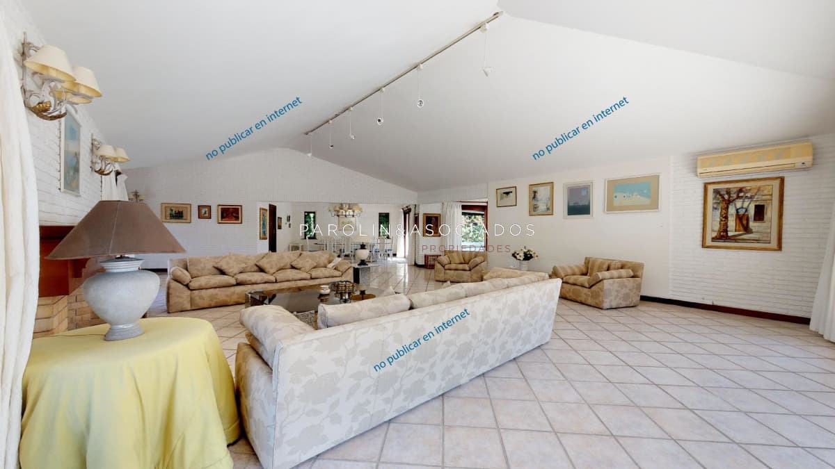 Casa en venta de 5 dormitorios en Mansa, Punta del Este.