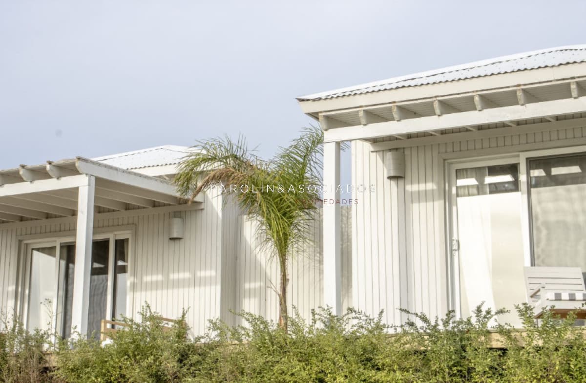 Venta de Casa de 4 Dormitorios en Pueblo Mio, Manantiales