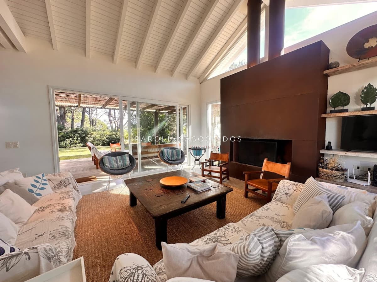 Casa en Venta de 4 Dormitorios en Pinar del Faro, José Ignacio