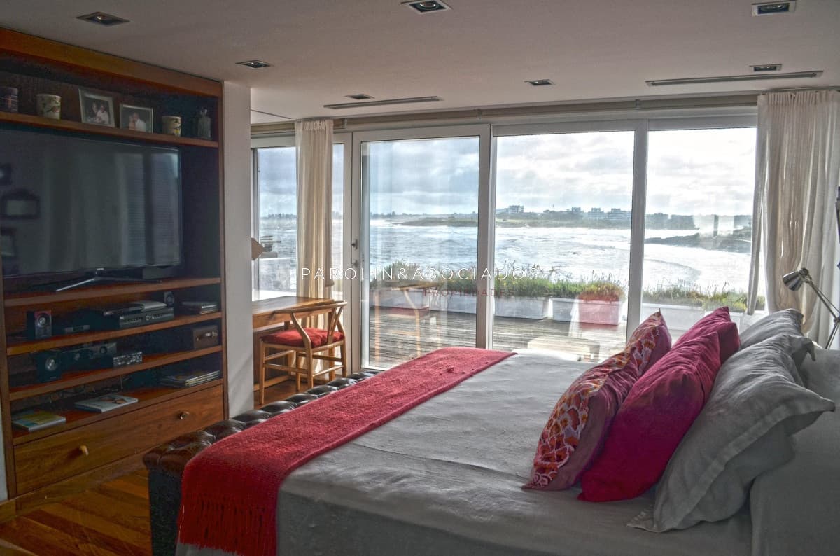 Hermosa casa en venta en Punta del Este.