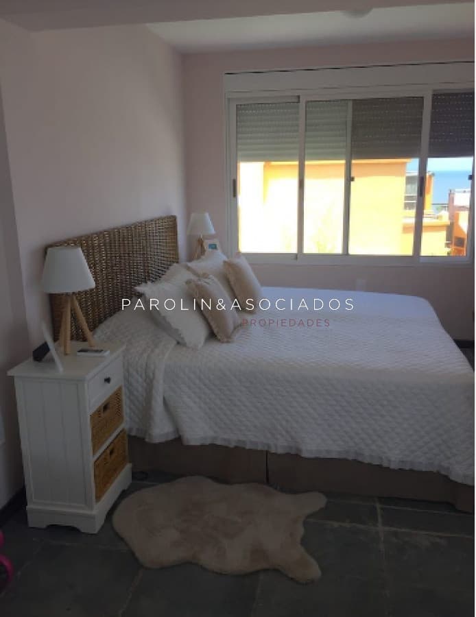Casa en venta de 4 dormitorios en El Chorro, Manantiales.