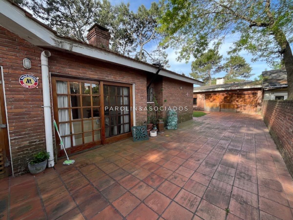 Casa en venta de 3 dormitorios, Pinares, Punta del Este