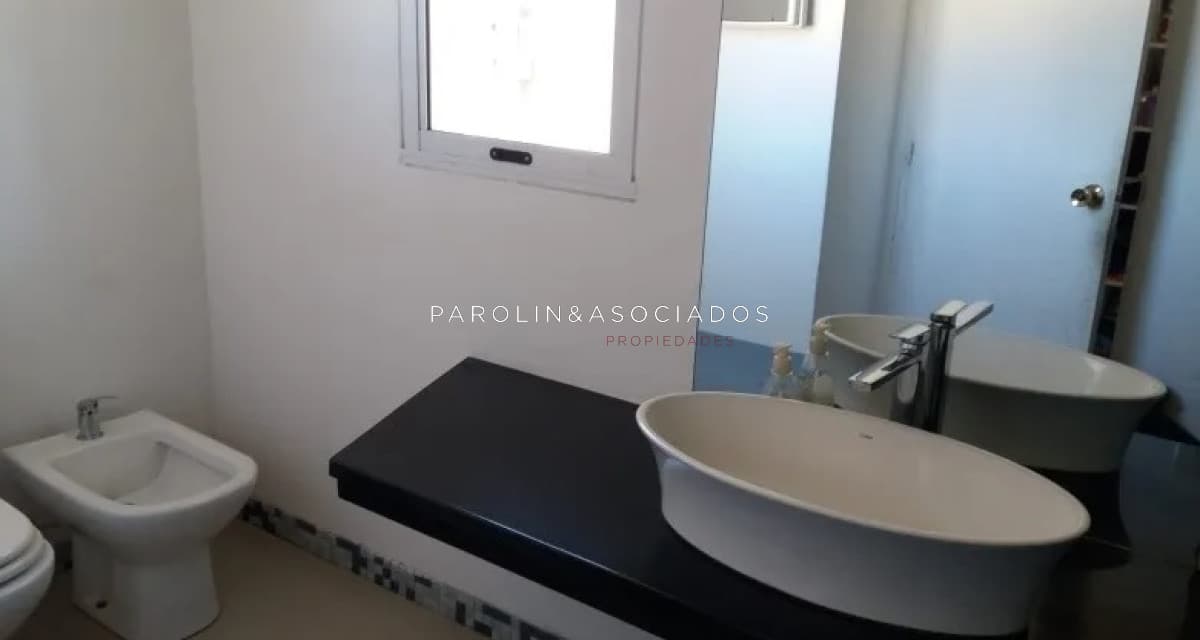 Casa en venta de 3 dormitorio con vista al mar en Manantiales, Punta del Este.