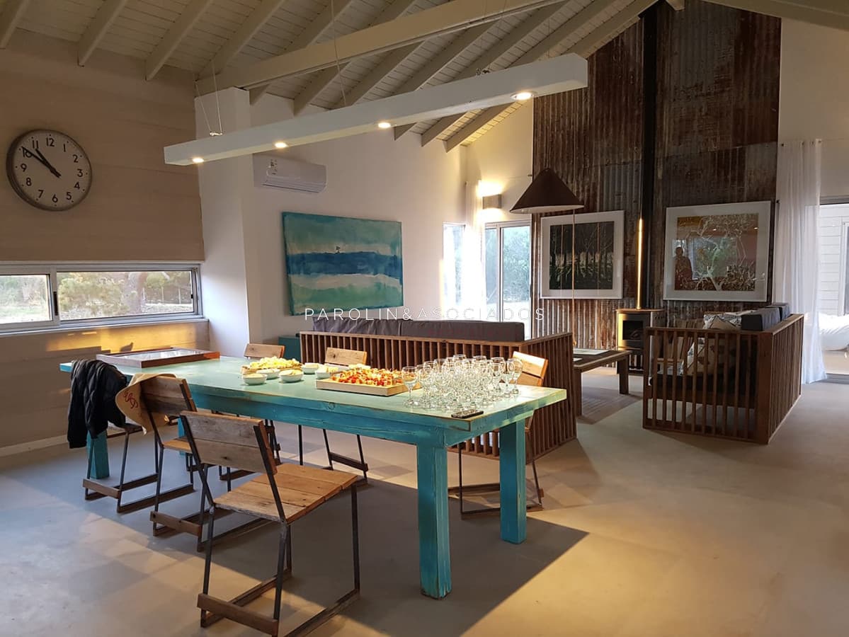 CASA DE 4 DORMITORIOS EN PINAR DEL FARO, JOSE IGNACIO