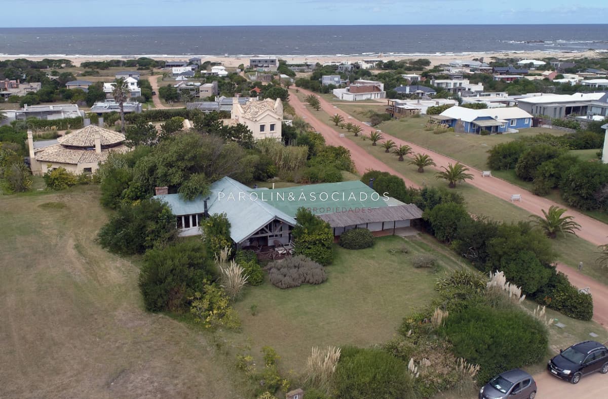 Casa en venta de 3 dormitorios ubicada en Club del Mar