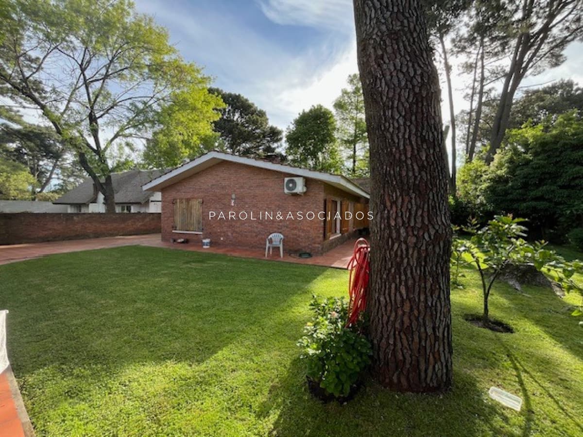 Casa en venta de 3 dormitorios, Pinares, Punta del Este