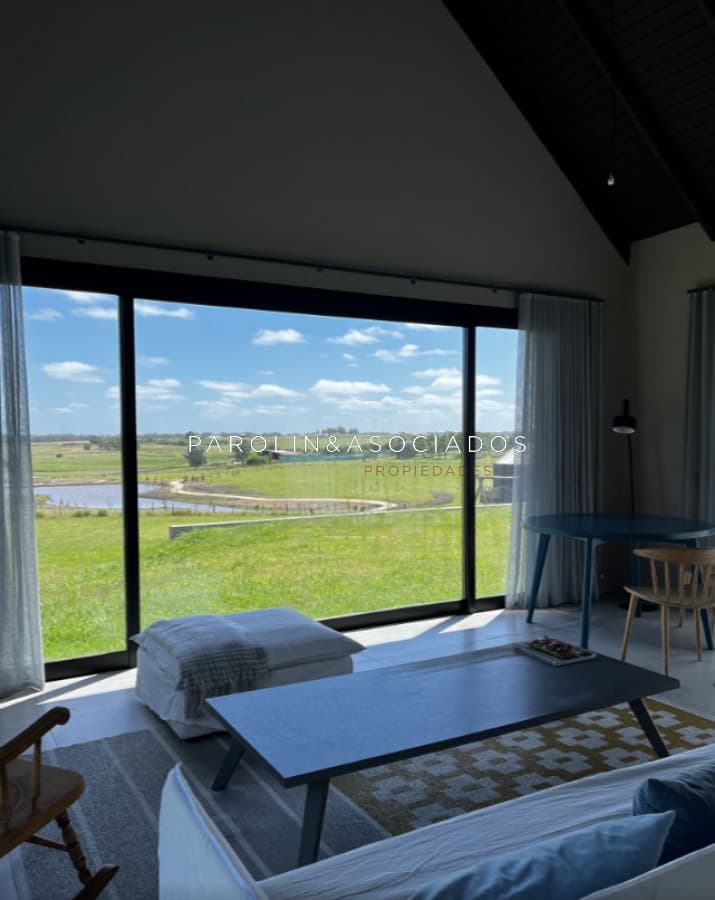 VENTA de Casa 3 DORMITORIOS en PUEBLO MIO, MANANTIALES
