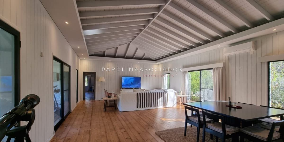 Casa en Venta de 3 Dormitorios en San Vicente, José Ignacio