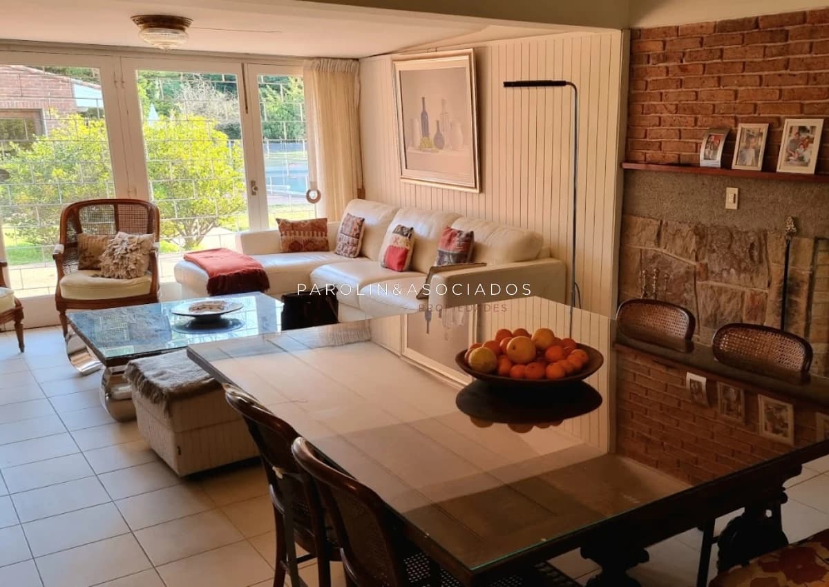 Casa en Venta de 3 Dormitorios en Suite en San Rafael, Punta del Este