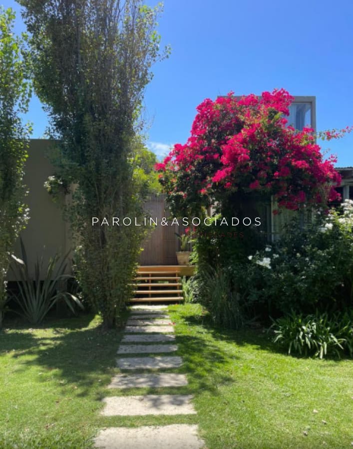 Casa en venta de 4 dormitorios, Manantiales, Punta del Este