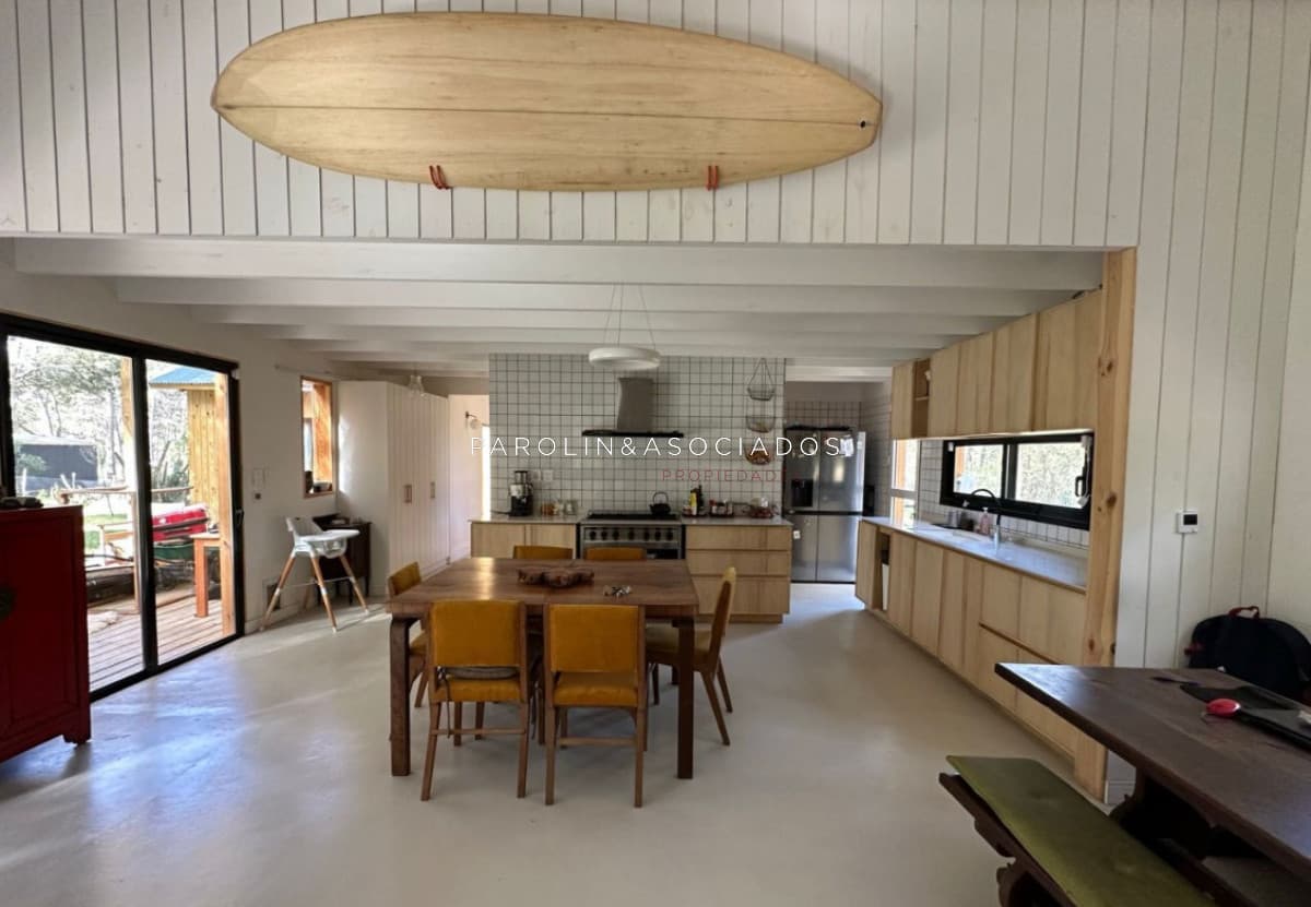 Casa en Venta de 3 Dormitorios en Barra Verde, La Barra