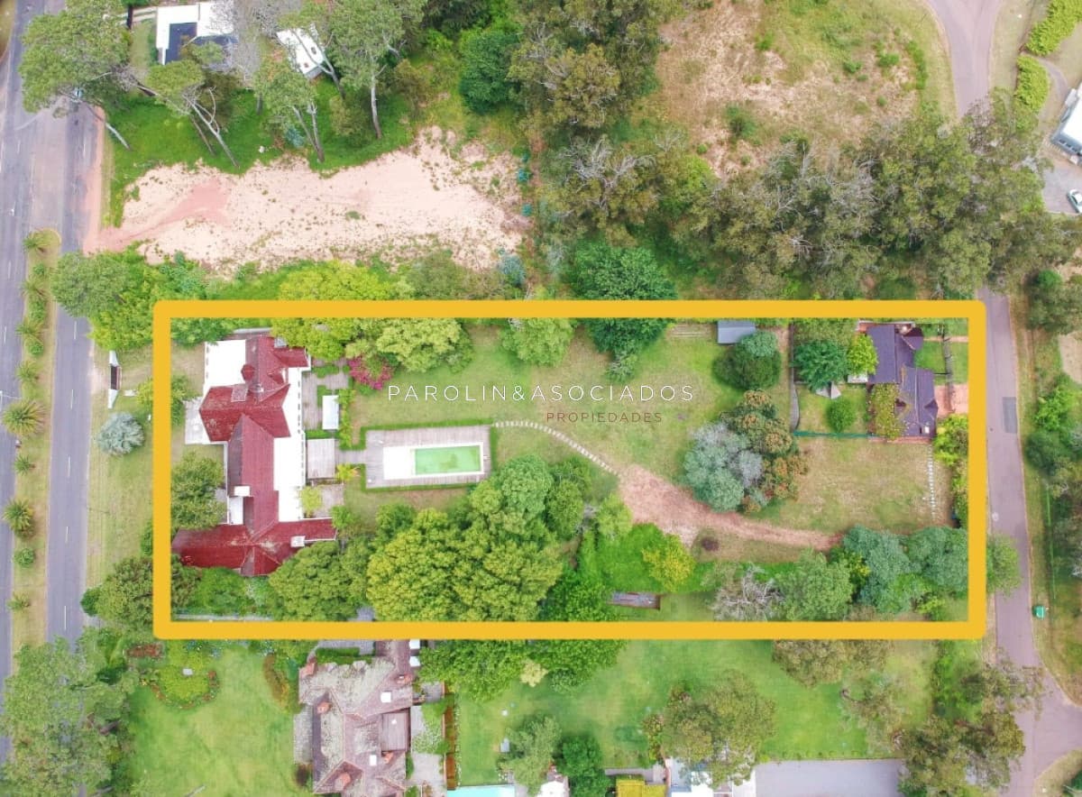 Casa en Venta de 6 Dormitorios en San Rafael, Punta del Este