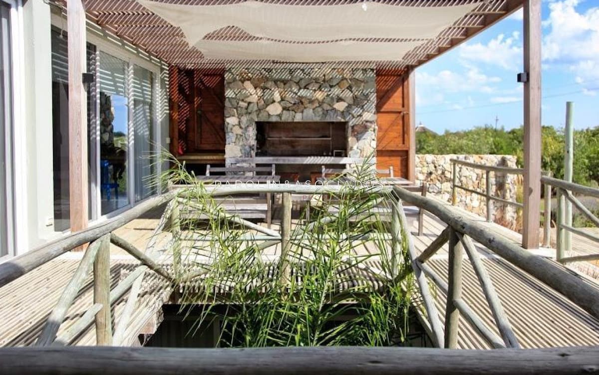 Casa en Venta de 5 Dormitorios en Club del Mar, Jose Ignacio