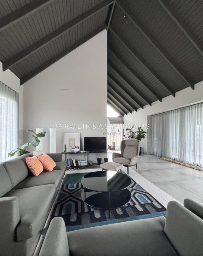 VENTA de Casa 3 DORMITORIOS en PUEBLO MIO, MANANTIALES