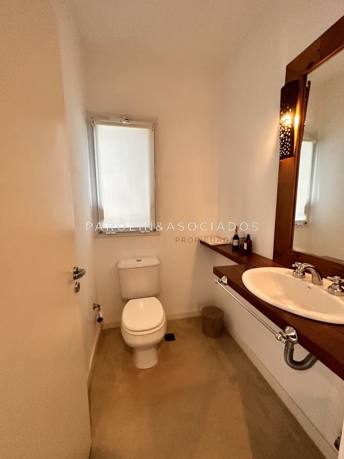 Casa en Venta de 5 Dormitorios en Pinar del Faro