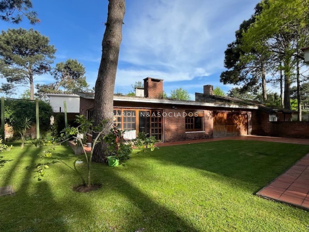 Casa en venta de 3 dormitorios, Pinares, Punta del Este