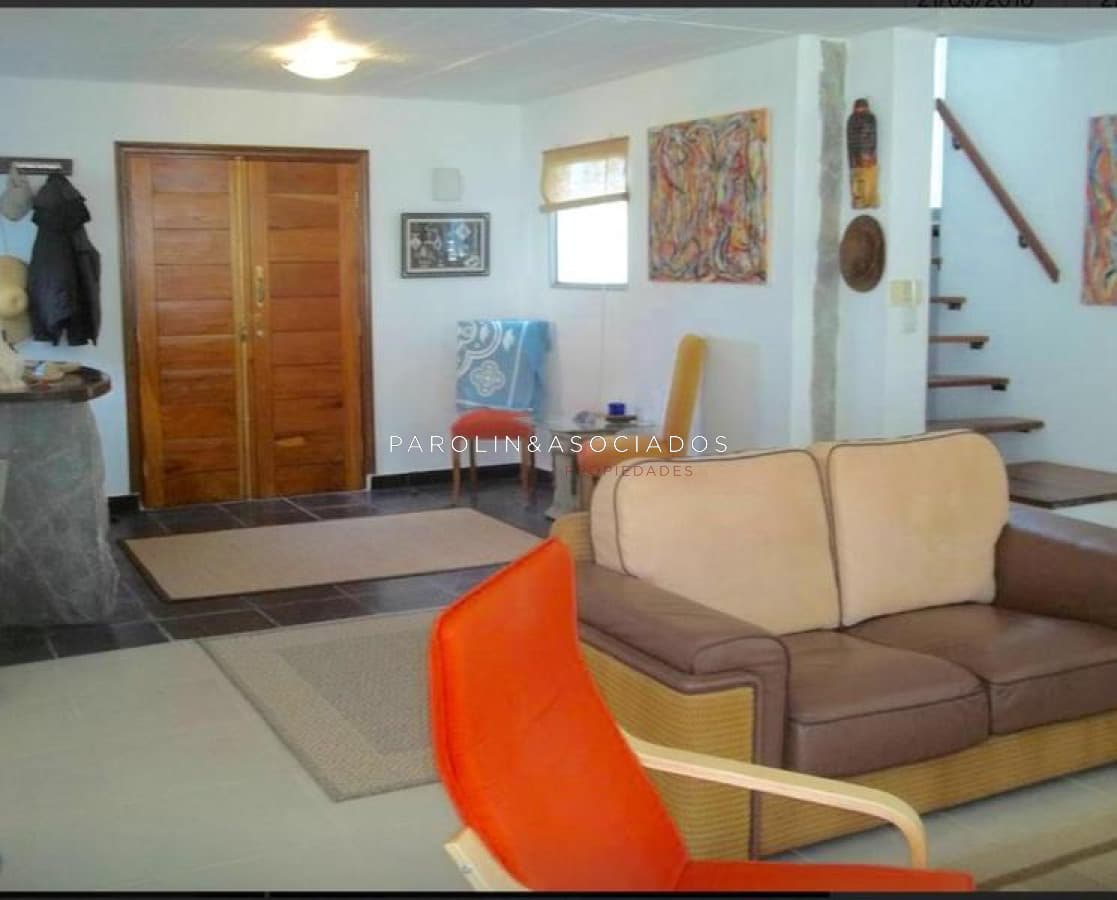 Casa en venta de 3 dormitorios en Montoya, Punta del Este.