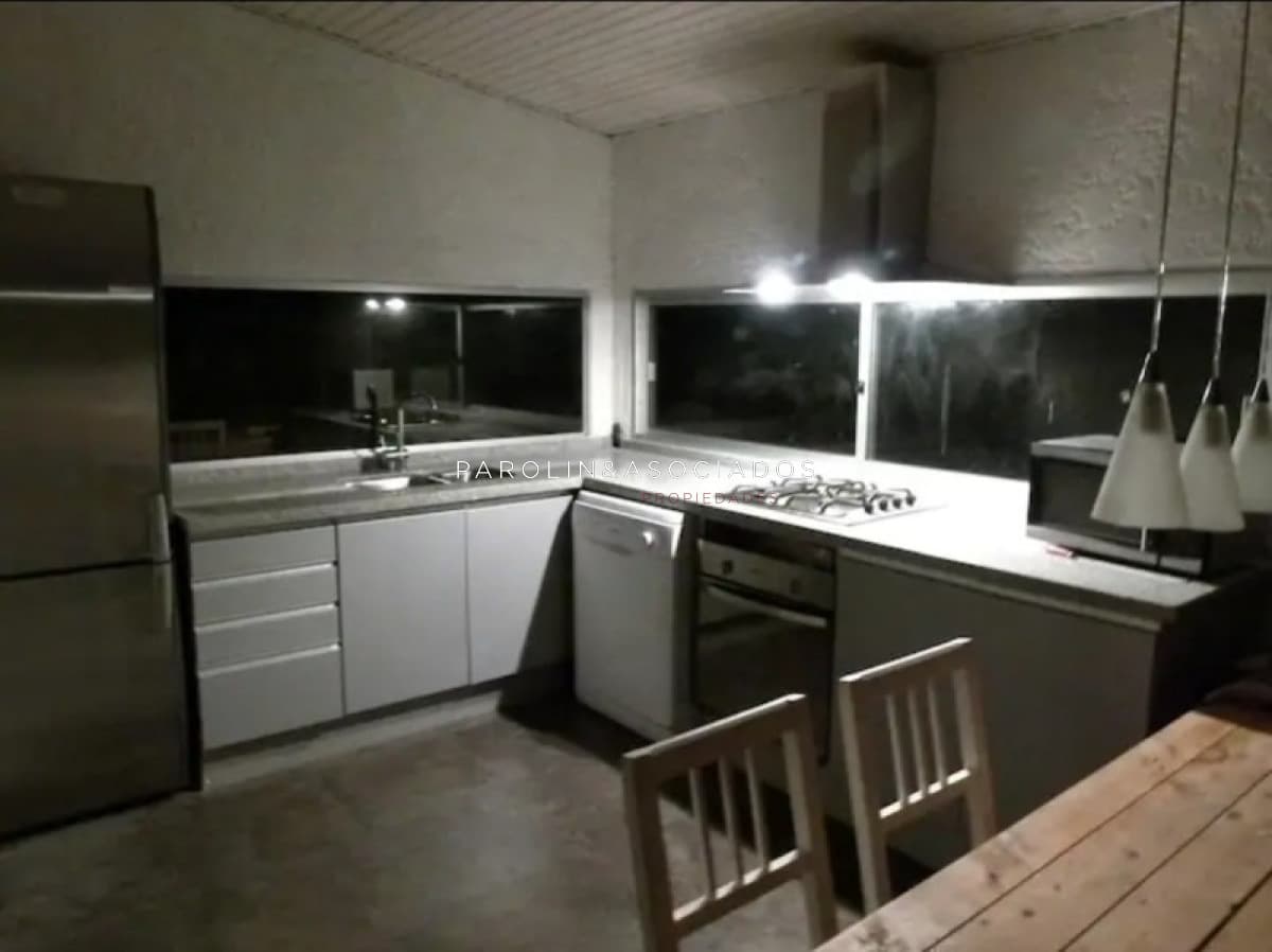 Casa en Venta de 3 Dormitorios en La Barra, Punta del Este