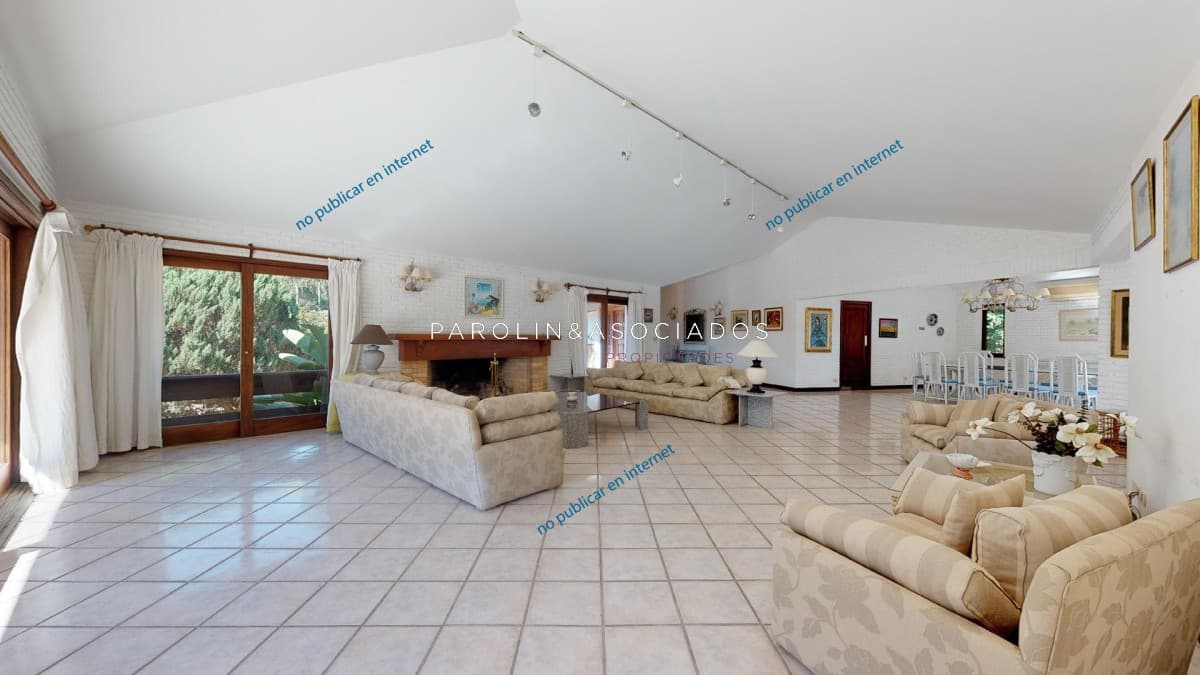 Casa en venta de 5 dormitorios en Mansa, Punta del Este.