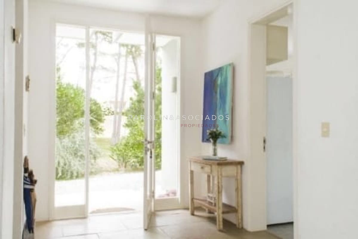 Casa de 3 dormitorios en venta en Laguna Blanca