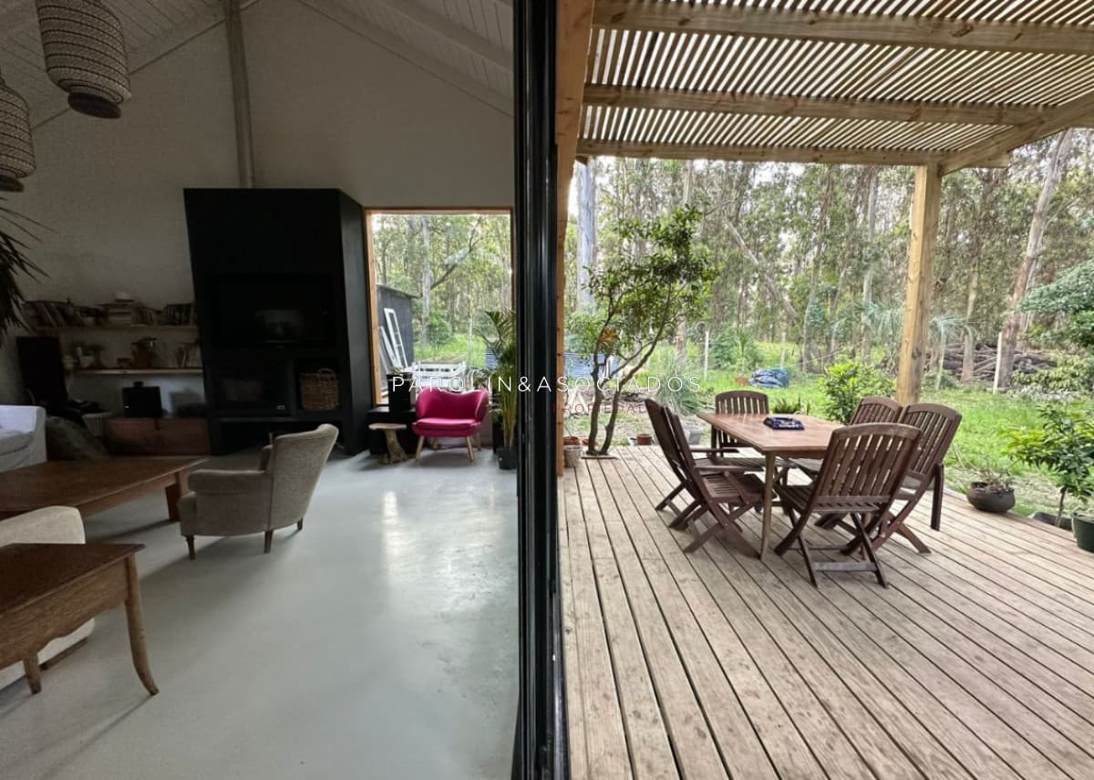 Casa en Venta de 3 Dormitorios en Barra Verde, La Barra