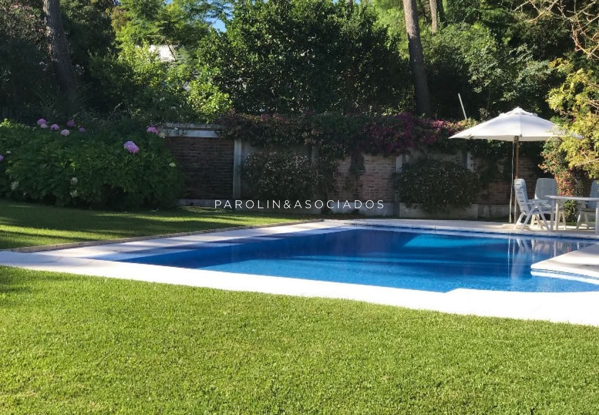 Hermosa casa en venta en Rincón del Indio, Punta del Este.