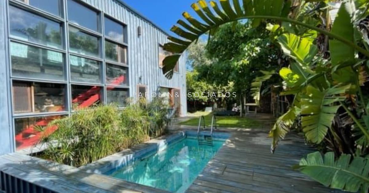 Casa en Venta de 3 Dormitorios en La Barra, Punta del Este
